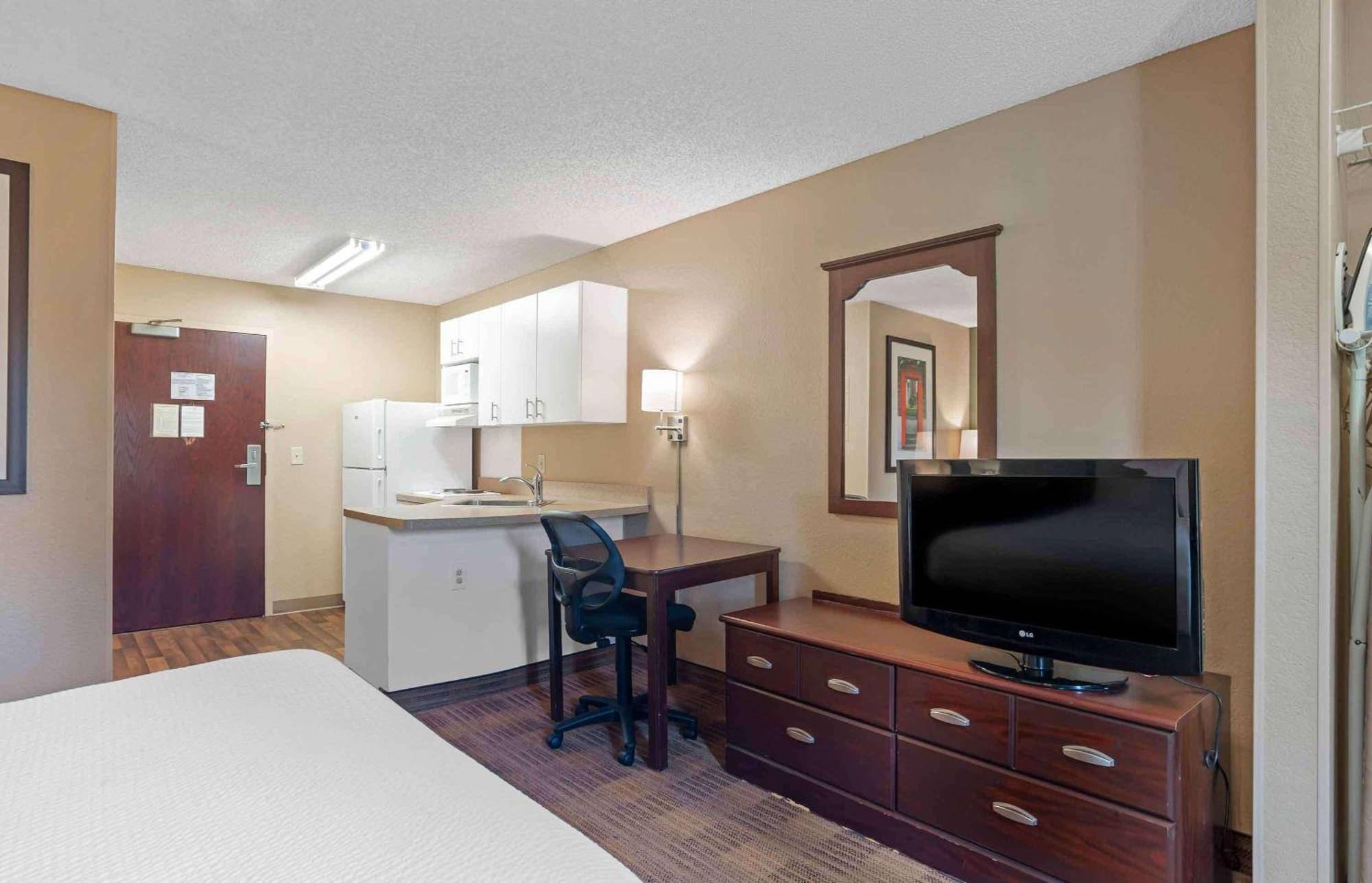 Extended Stay America Suites - San Diego - Оушенсайд Экстерьер фото