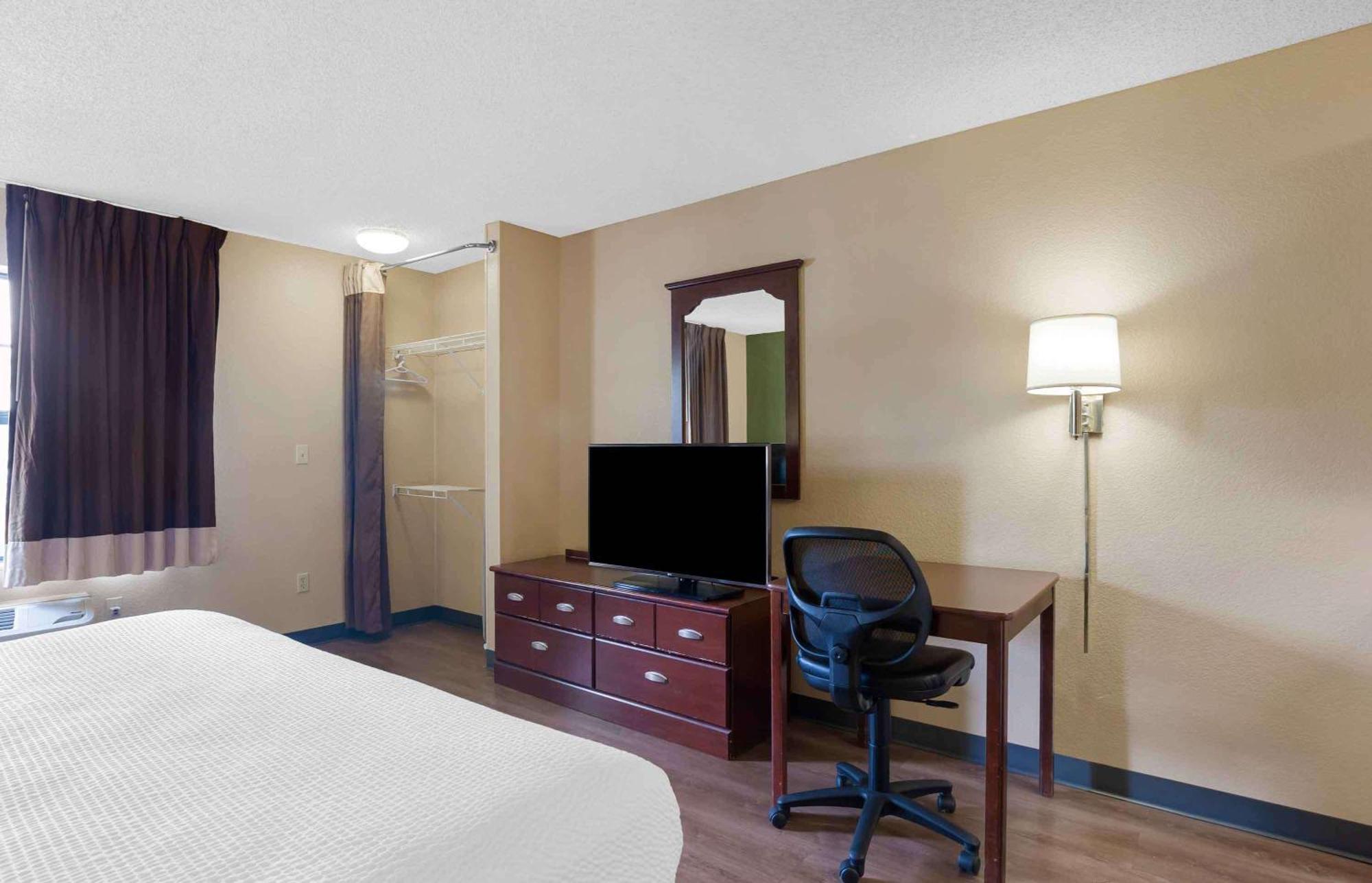 Extended Stay America Suites - San Diego - Оушенсайд Экстерьер фото