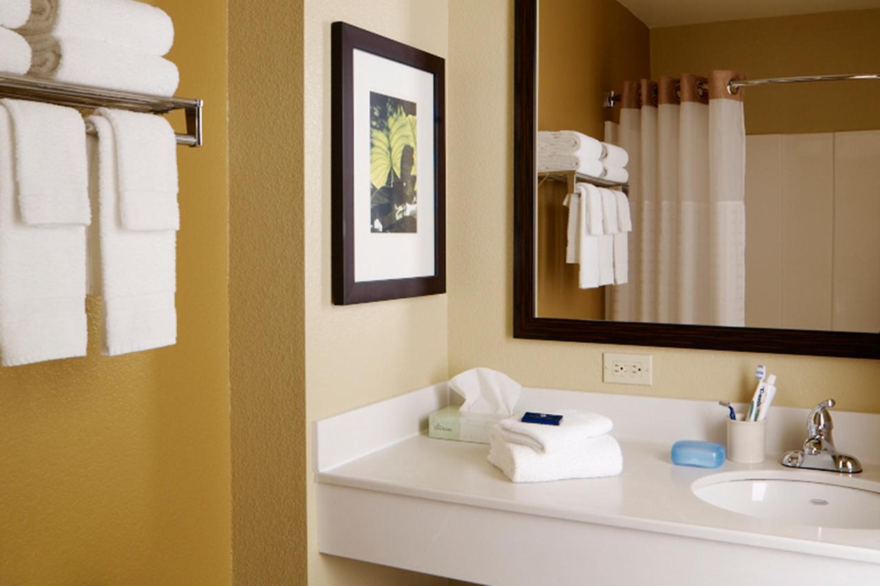 Extended Stay America Suites - San Diego - Оушенсайд Экстерьер фото